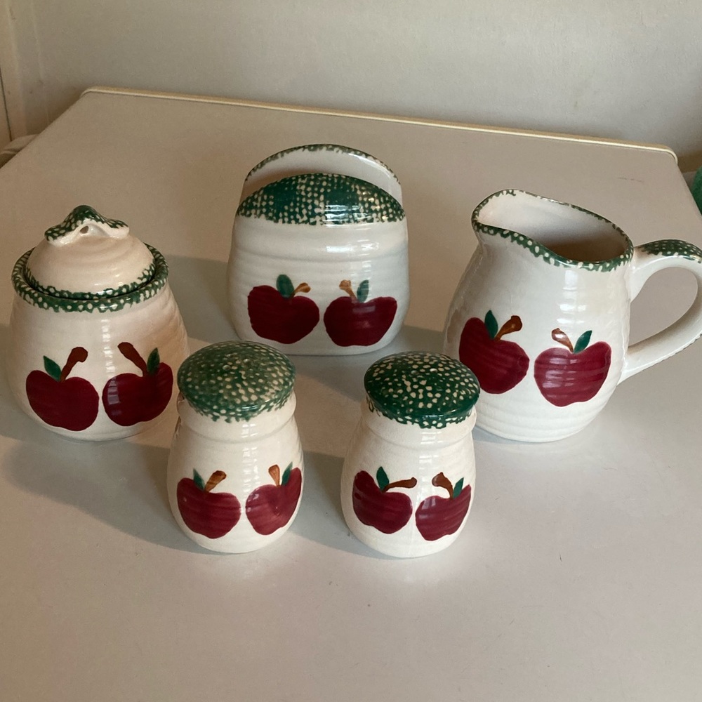 Vintage Kitchen decor set 🍎